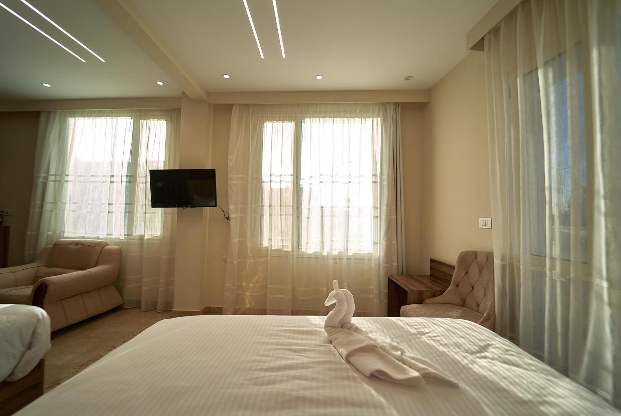 The Palace Pyramids Inn Nazlet el-Sisi Экстерьер фото