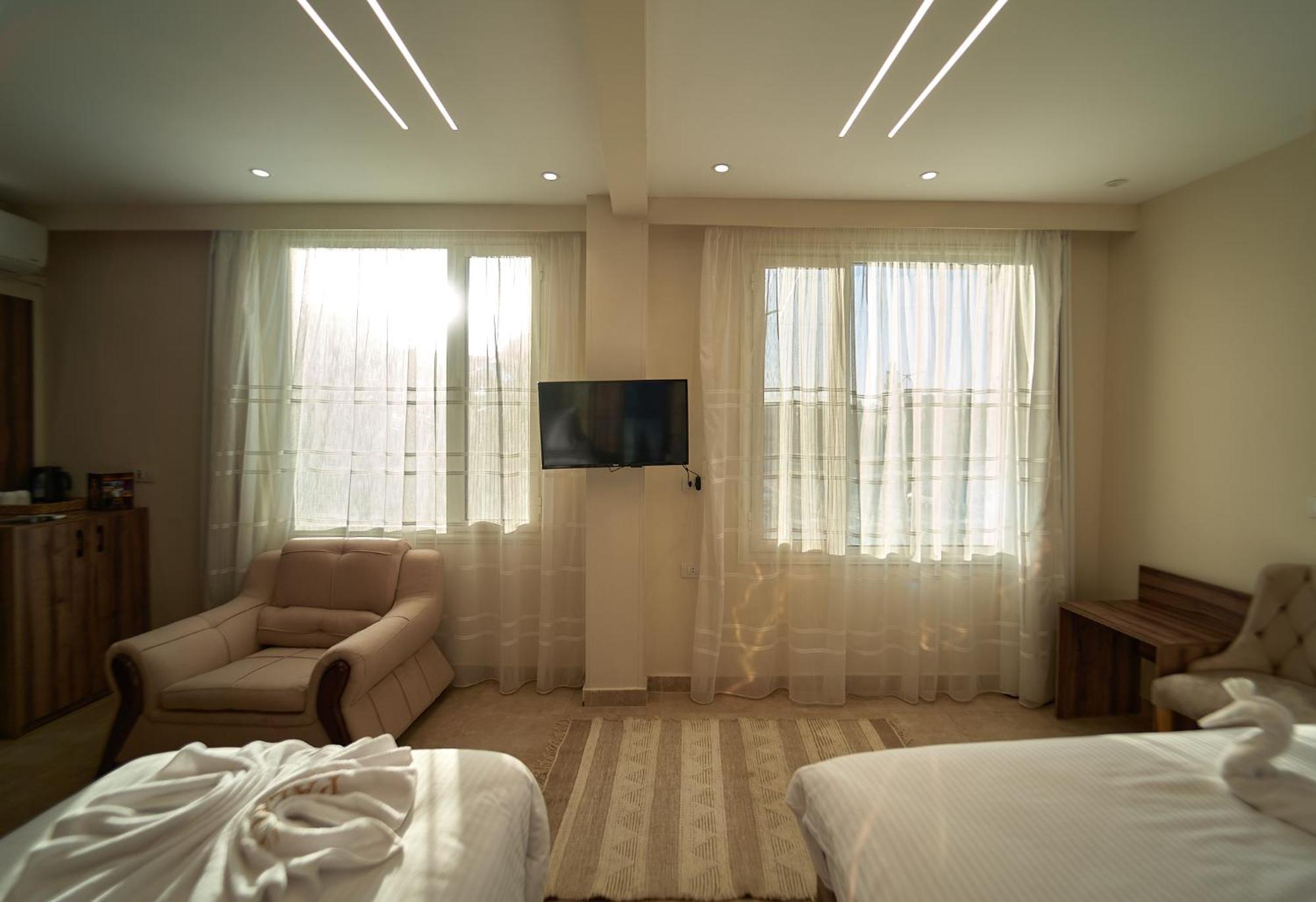 The Palace Pyramids Inn Nazlet el-Sisi Экстерьер фото