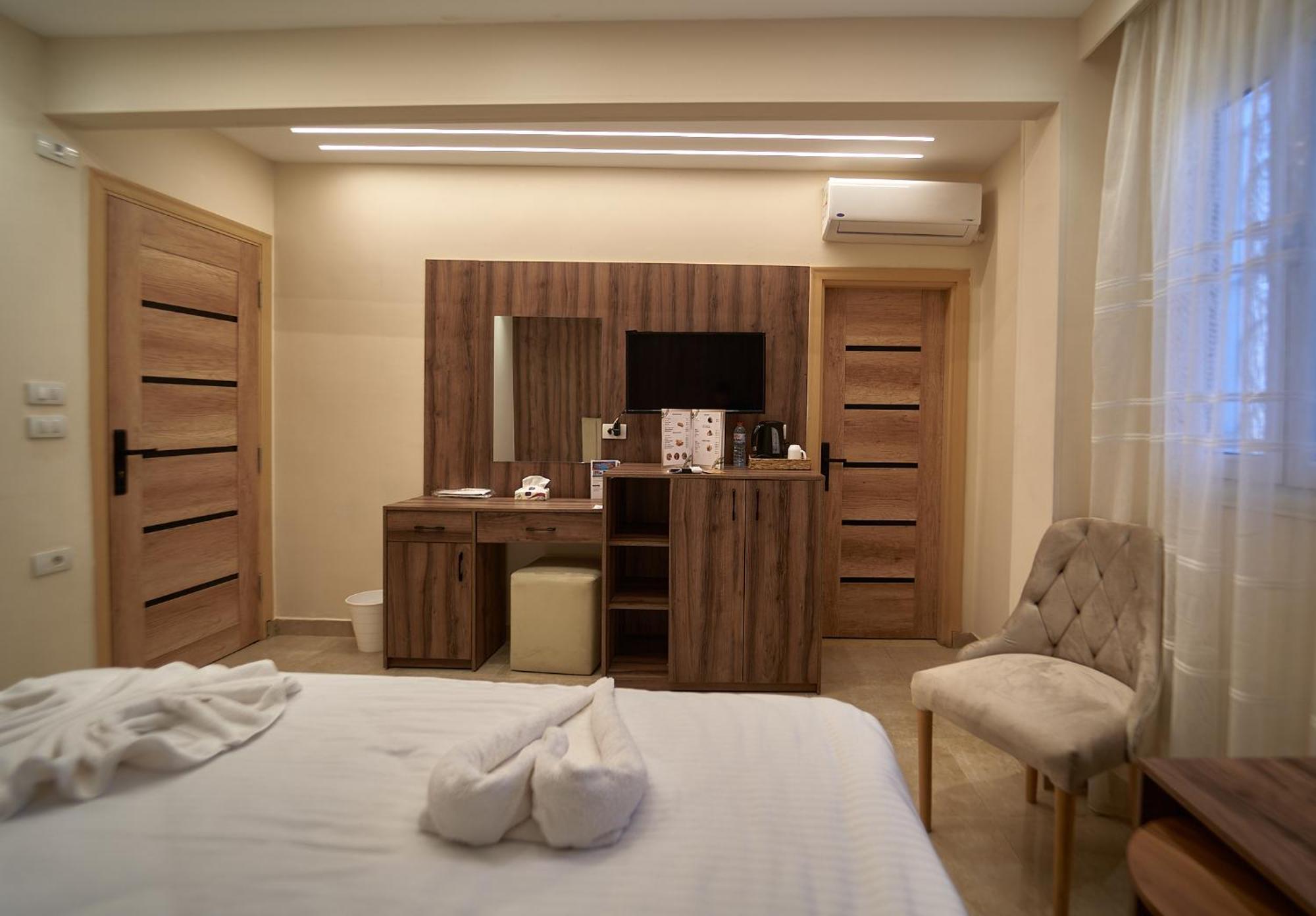 The Palace Pyramids Inn Nazlet el-Sisi Экстерьер фото